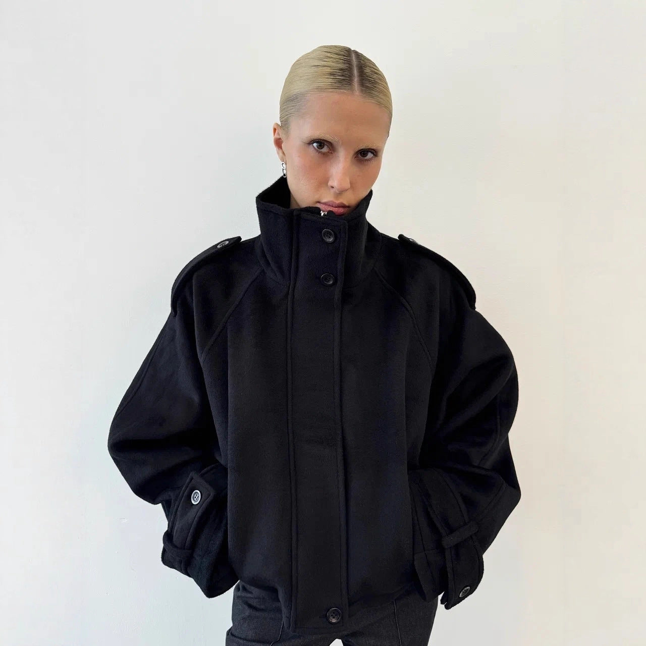 Veste femme structurée à col montant